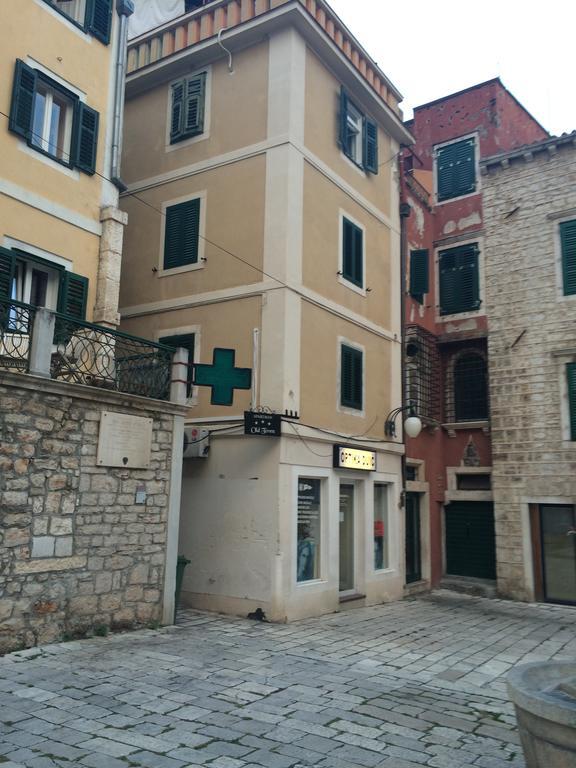 Old Town Apartment Sibenik Exterior photo