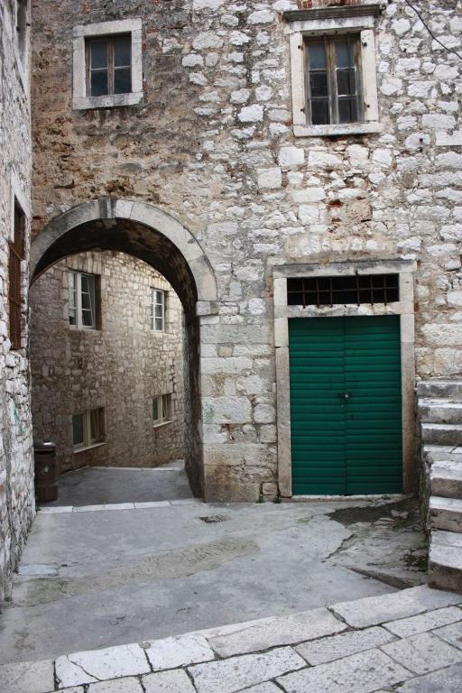 Old Town Apartment Sibenik Exterior photo