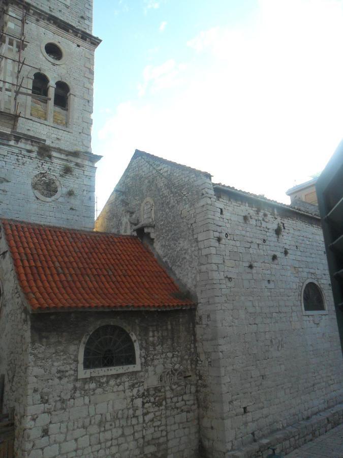 Old Town Apartment Sibenik Room photo